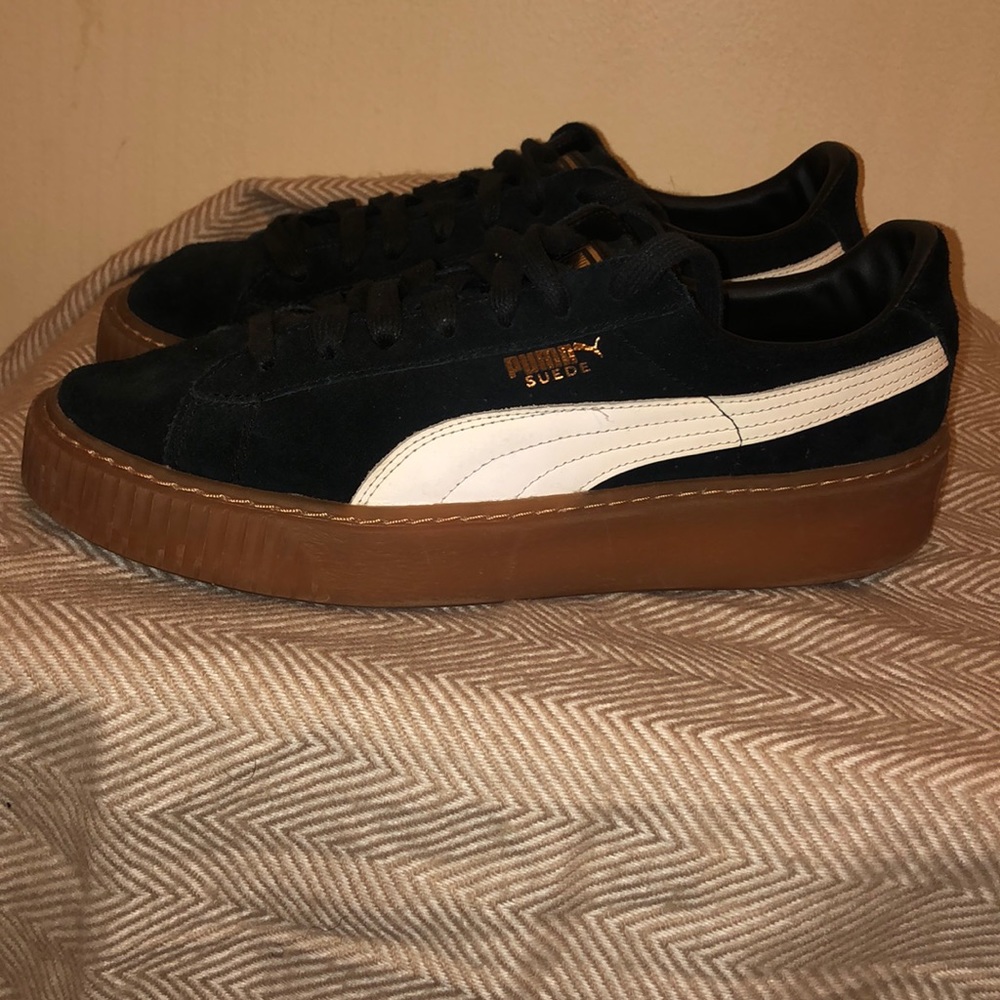 Low top pumas